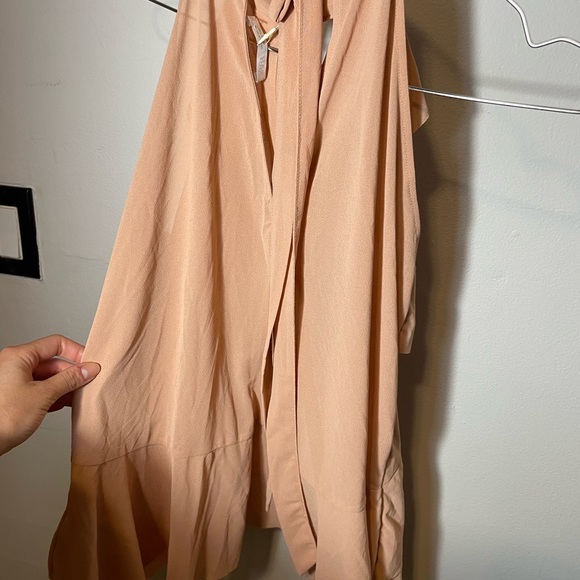 Zara Peach Ruffled Blouse - Picture 3 of 8